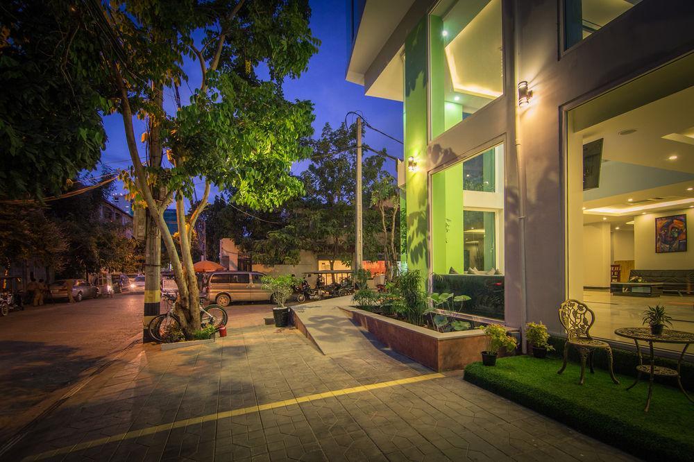 פנום פן Colina Sky Hotel מראה חיצוני תמונה