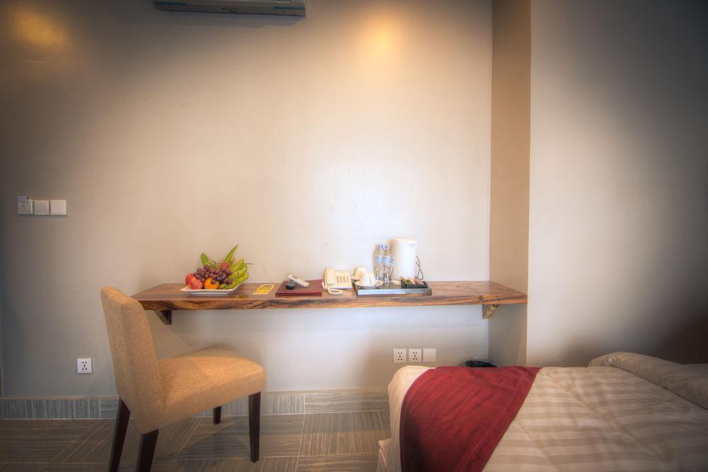 פנום פן Colina Sky Hotel מראה חיצוני תמונה