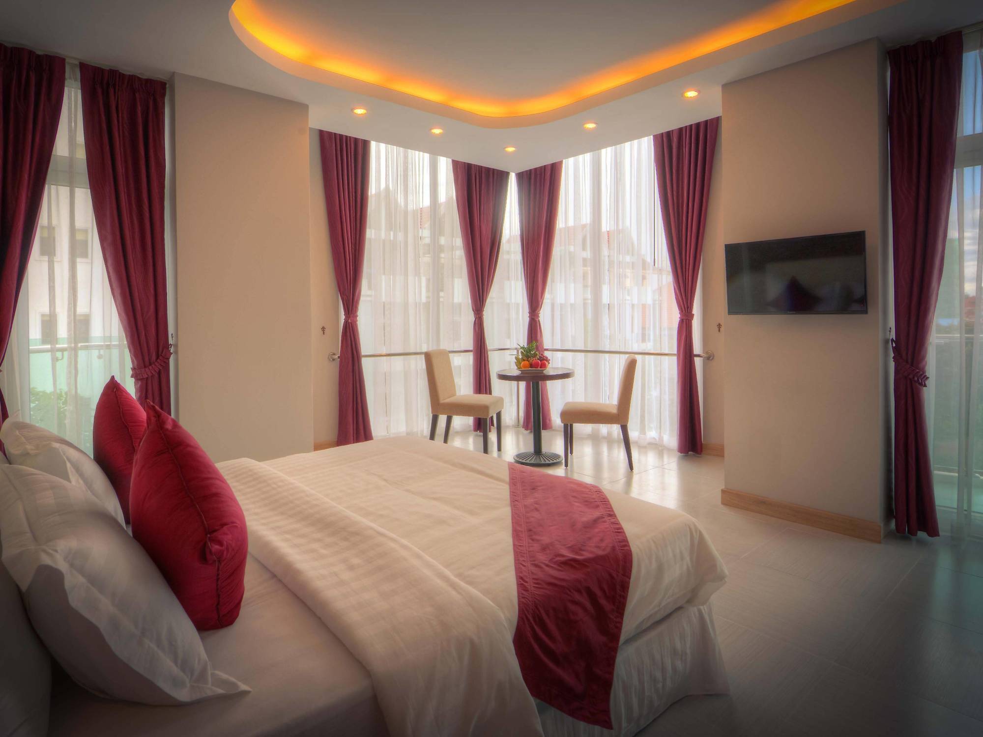 פנום פן Colina Sky Hotel מראה חיצוני תמונה